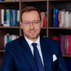 Tudor Chiuariu Tudor Chiuariu